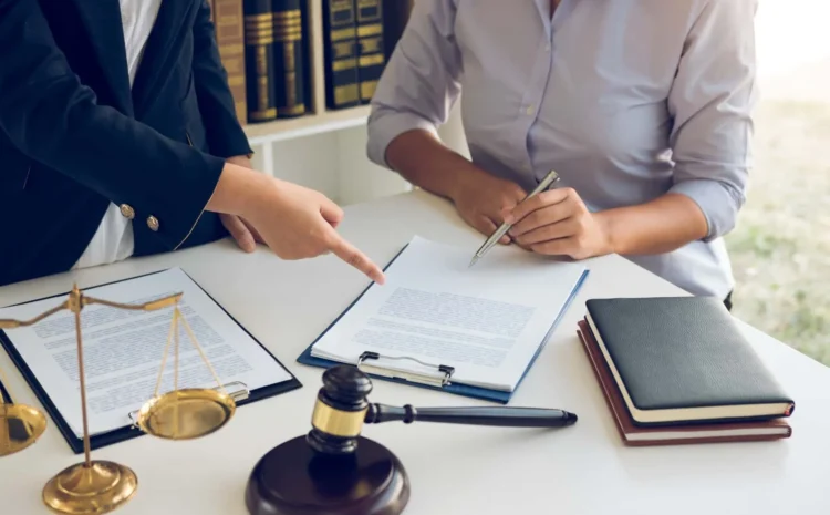  Heretofore, the fees of divorce lawyers vary greatly: